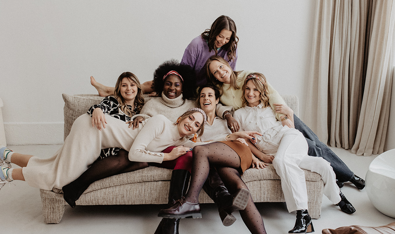 l'équipe simone fabricant de disques menstruels en silicone platine pour une protection menstruelle saine et efficace